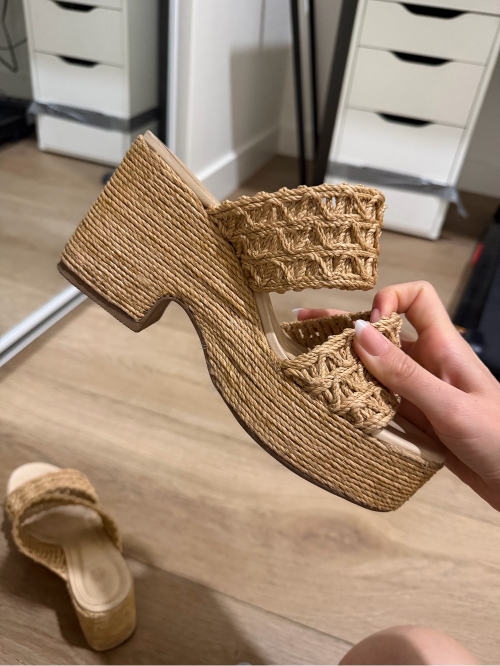 House of Harlow 1960 x REVOLVE Birdie Heel in Natural size 7.5 - Picture 4 of 8